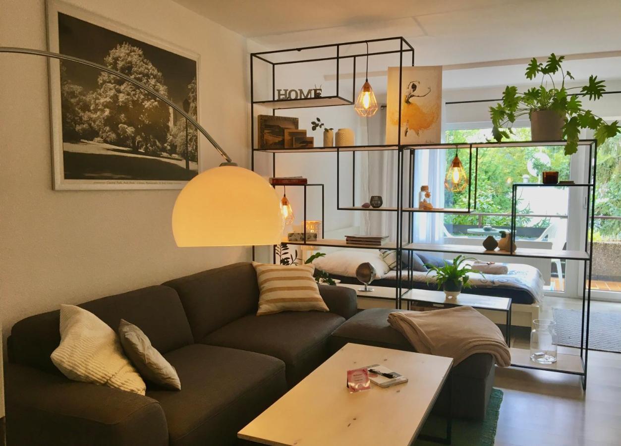 'Das Kleine Feine' - Ruhige, Helle Ferienwohnung Mit Parkplatz Und Balkon Пфорцгейм Екстер'єр фото